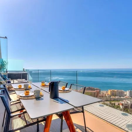 شقة Stunning Luxurious Penthouse With Panoramic Views.